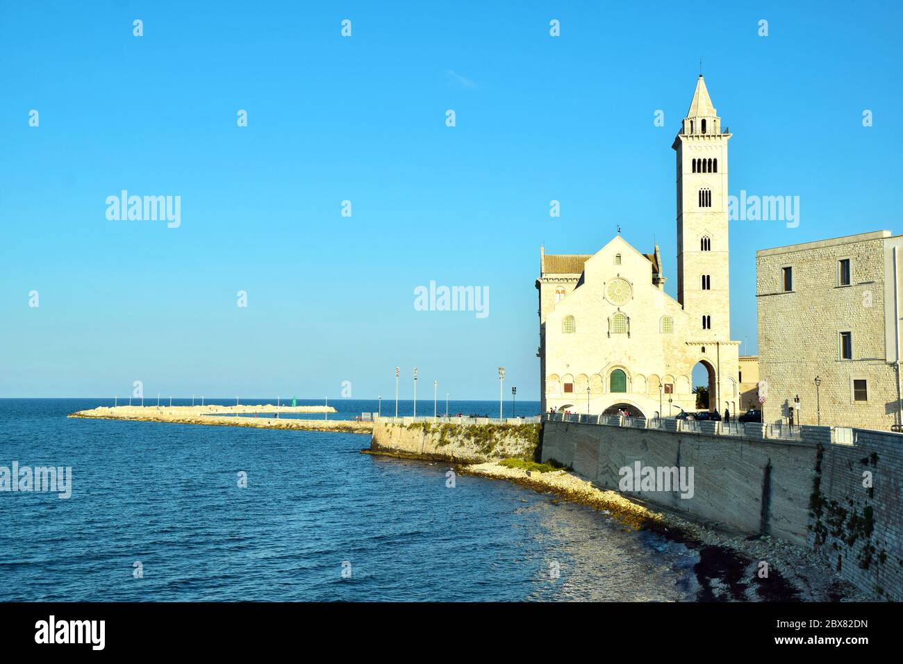 Typische Architektur in Trani in der Region Apulien, Italien Stockfoto