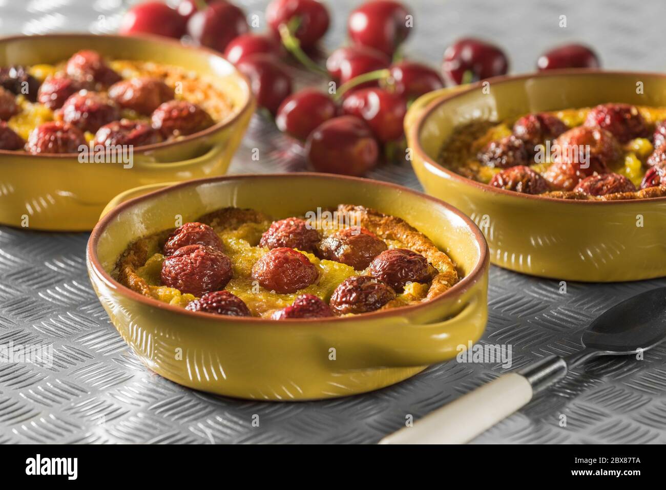 Individuelle Kirschbaummuschel. Obst-Dessert Stockfoto