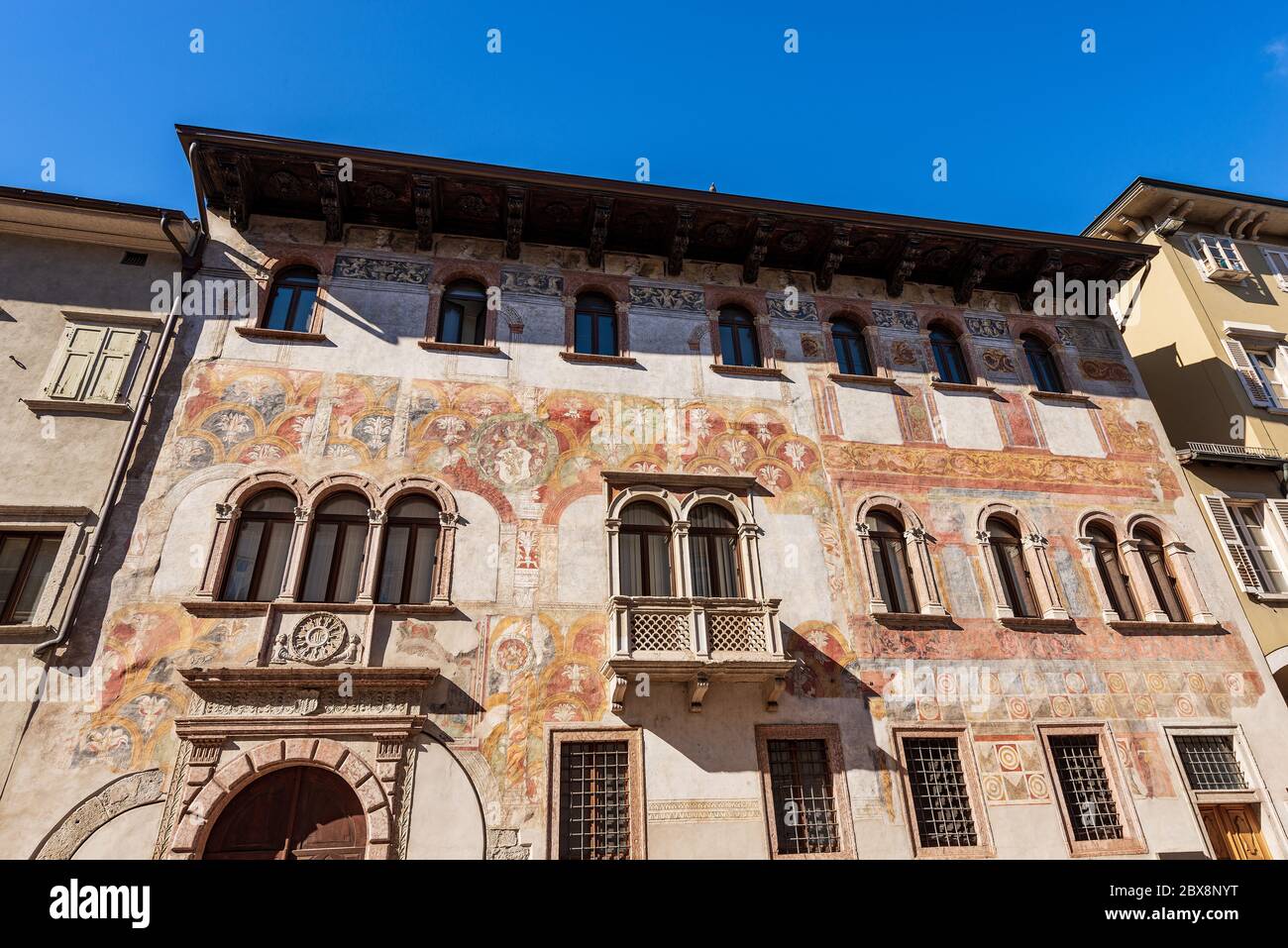 Trient Innenstadt, Palazzo Quetta Alberti Colico, mittelalterlicher Palast mit vielen Fresken. Trentino Alto Adige, Italien, Europa Stockfoto