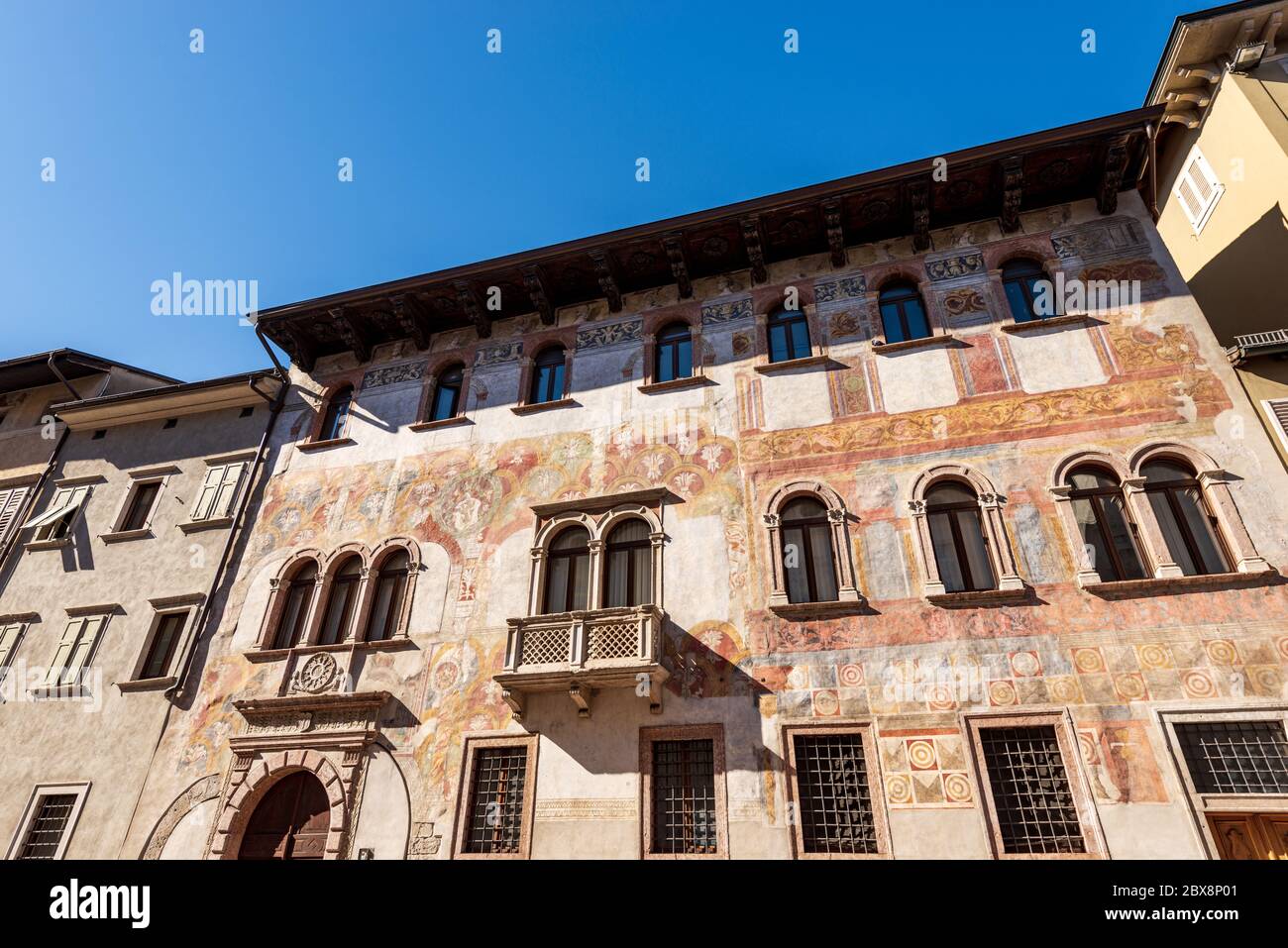Trient Innenstadt, Palazzo Quetta Alberti Colico, mittelalterlicher Palast mit vielen Fresken. Trentino Alto Adige, Italien, Europa Stockfoto