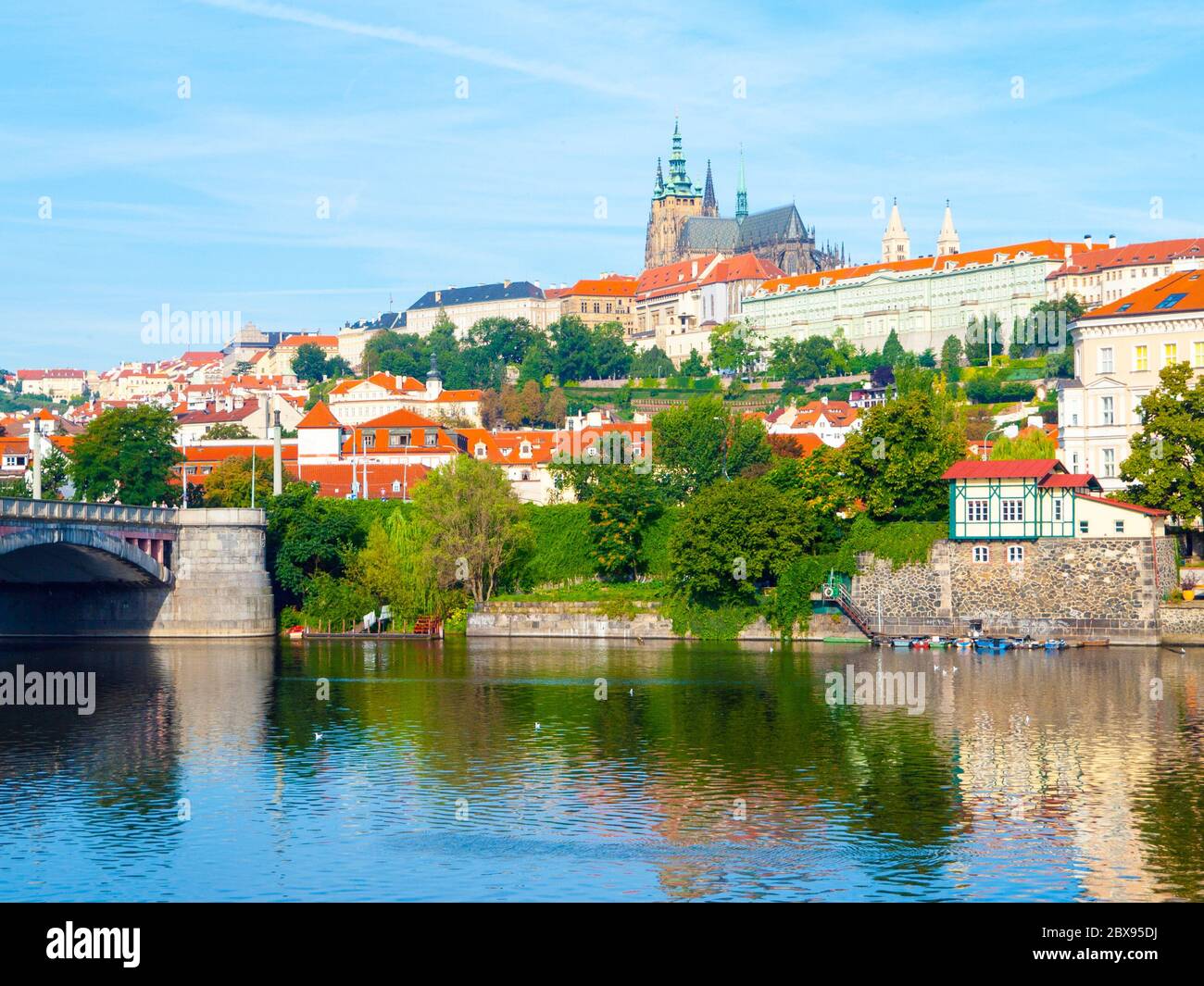 Straka Akademie, Sitz der Regierung der Tschechischen Republik, Prag. Stockfoto