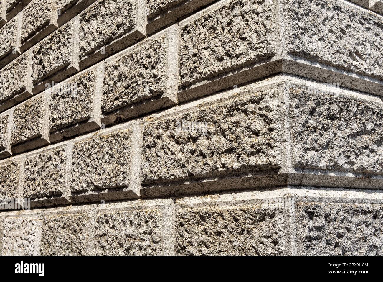 Ashlar (Bugnato auf Italienisch), Nahaufnahme einer Mauer aus großen Steinblöcken in Venetien, Italien, Europa Stockfoto