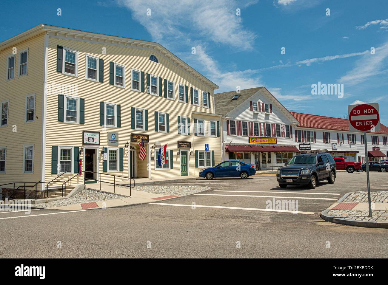 Geschäfte entlang der Exchange Street in Barre, Massachusetts Stockfoto
