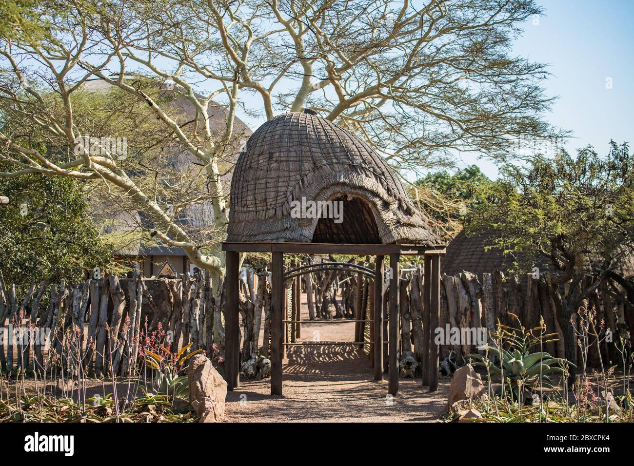 Das Kulturelle Erlebnis Im Zulu Village Stockfoto