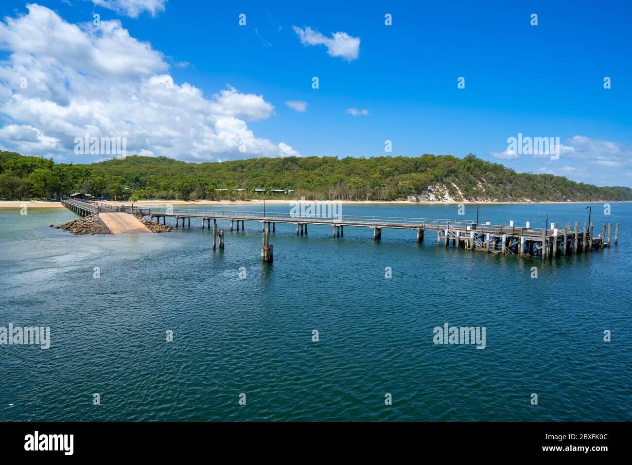 Kingfisher Bay Anlegestelle und Barge Landing, Fraser Island, Queensland, Australien Stockfoto