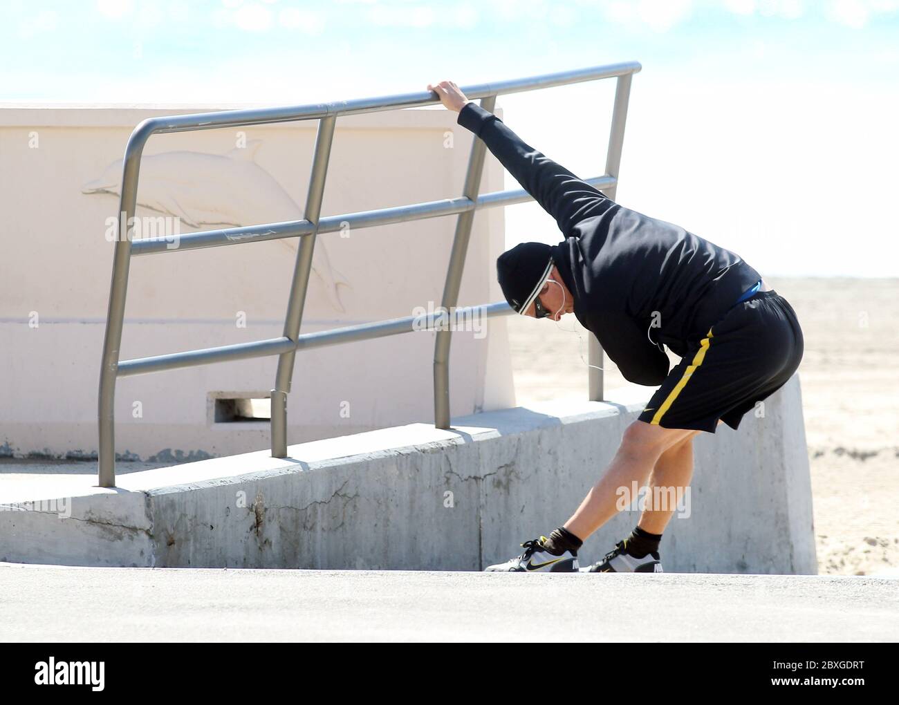 Matthew McConaughey verbrachte den Morgen Joggen und Trainieren in Zuma Beach, Kalifornien. März 2011 Stockfoto