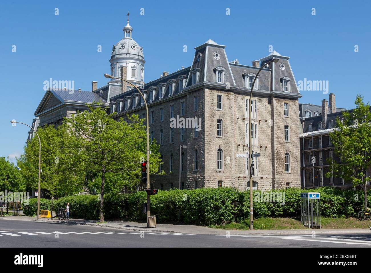 MONTREAL KANADA - 17. MAI 2015: Die Außenstelle der Agentur für Gesundheit und Soziales von Montreal Stockfoto