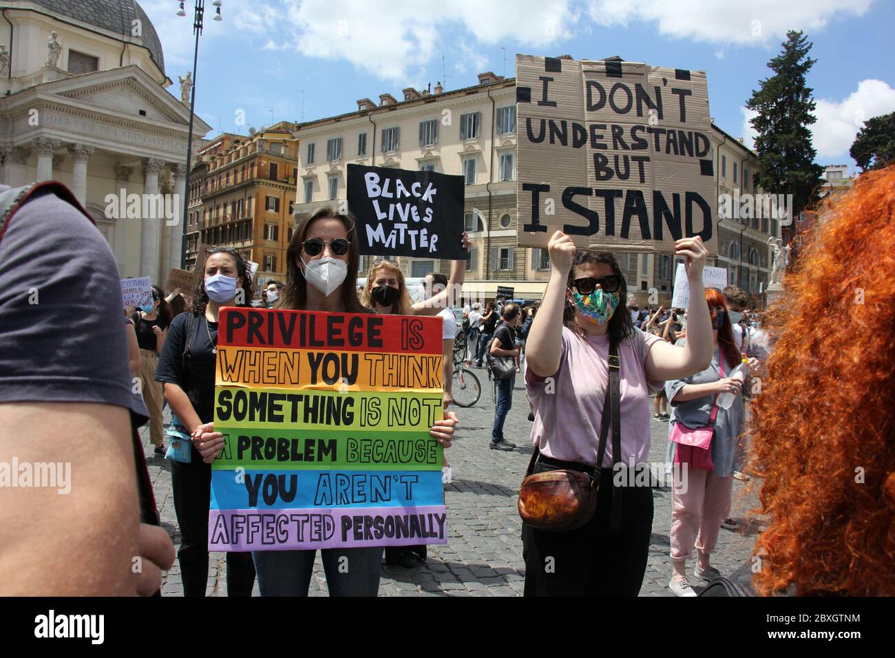 7. Juni 2020 Schwarzer Leben sind ein Thema Protest auf der Piazza del Popolo in Rom Italien Stockfoto