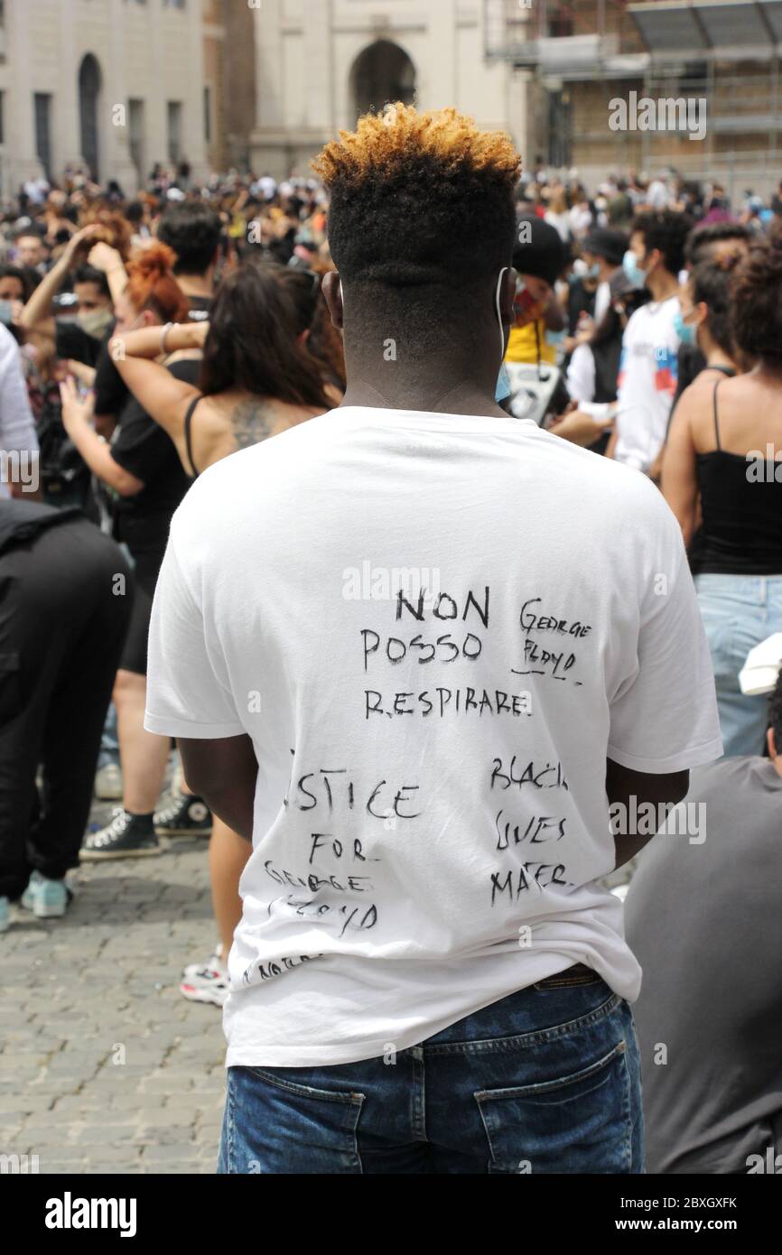 7. Juni 2020 Schwarzer Leben sind ein Thema Protest auf der Piazza del Popolo in Rom Italien Stockfoto