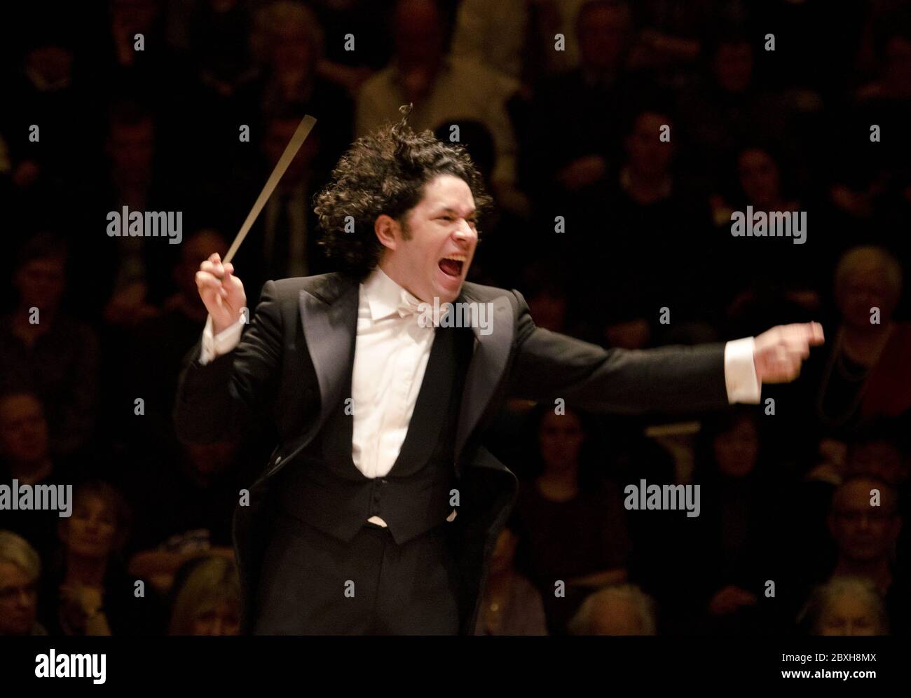 Gustavo Dudamel Stockfotos Und Bilder Kaufen Alamy
