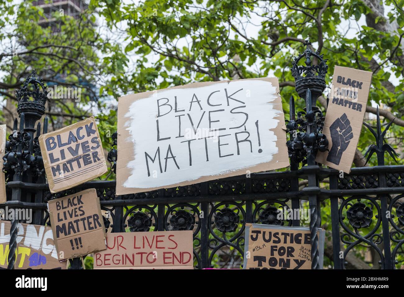 #blacklivesmatter protestiert am Sonntag, den 07. Juni 2020 in der Londoner Innenstadt Stockfoto