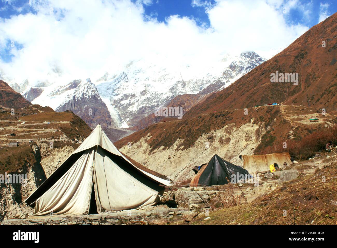 Ein Zelt in der Wanderung des kedarnatha-Tempels, uttarakhand, Indien. Dies ist in der unteren Himalaya-Bereich. Stockfoto