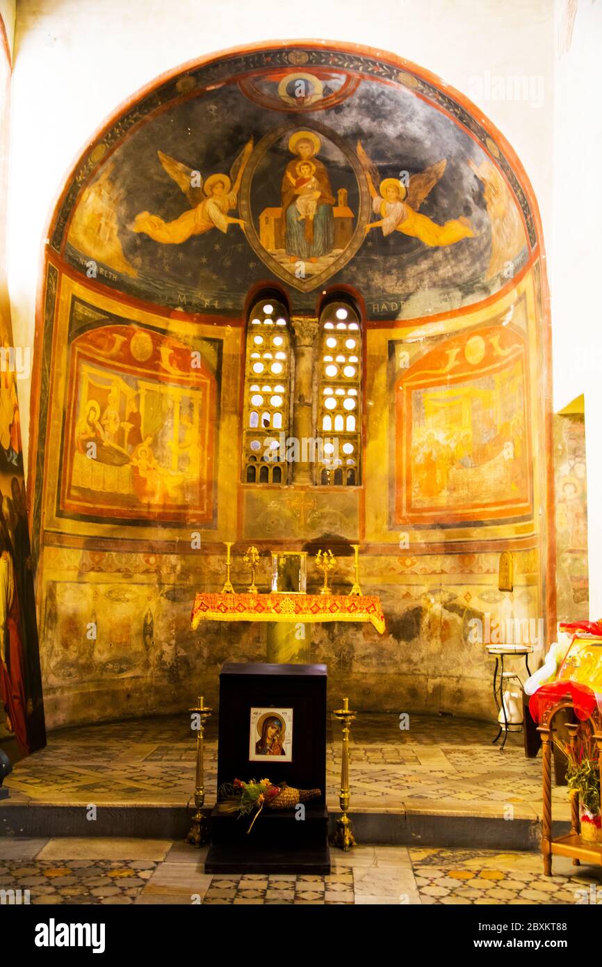 Altar der Basilika Santa Maria in Cosmedin in Rom Italien Stockfoto