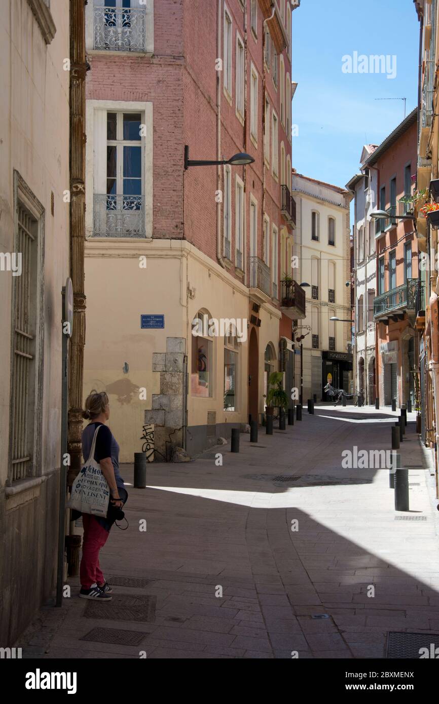 Eindrücke aus der Altstadt von Perpignan, Hauptstadt der Region Pyrénées-Orientales Stockfoto