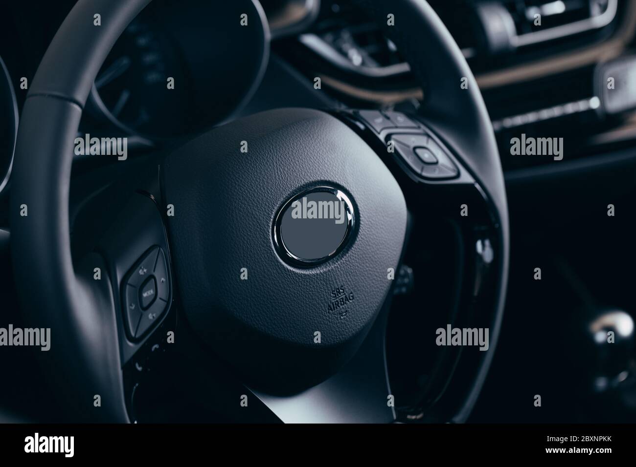 Modernes Luxusauto im Inneren. Interieur von Prestige modernen Auto. Moderne Innenausstattung Stockfoto