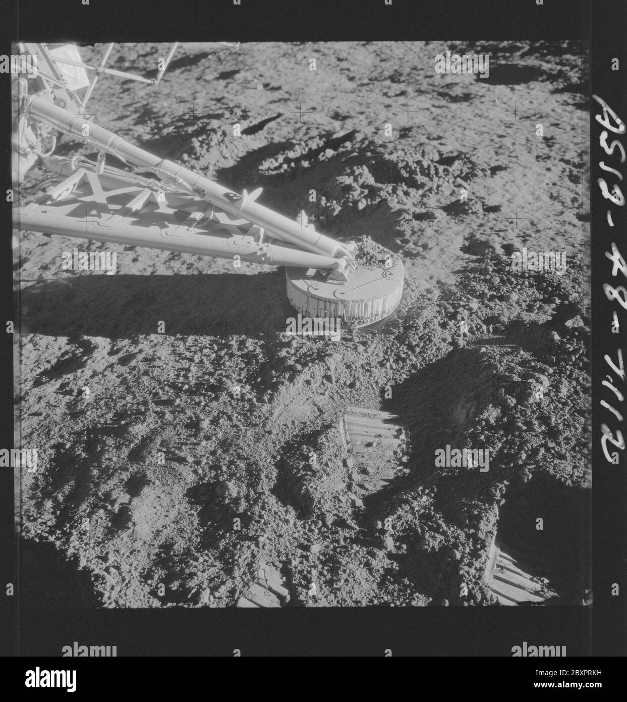 AS12-48-7112 - Apollo 12; 1967 – 1972; Stockfoto