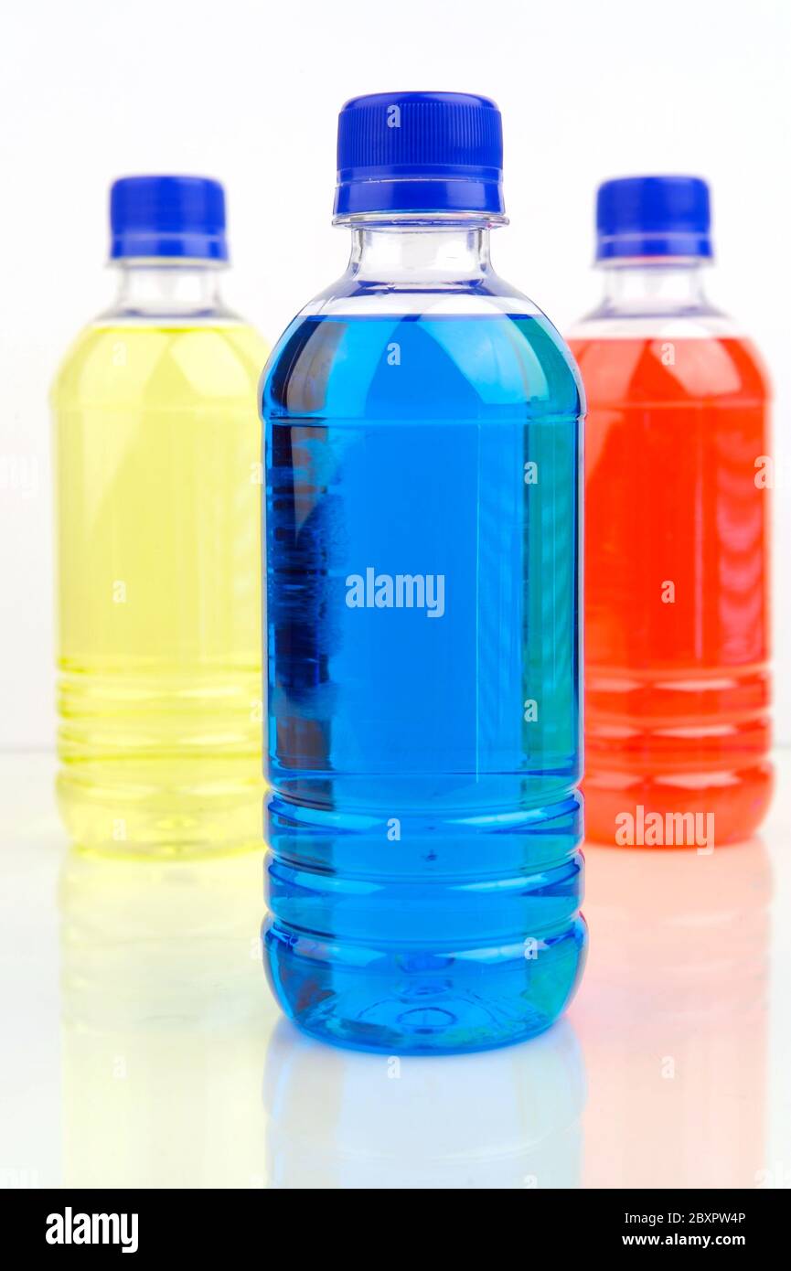 Sport Energy Drinks isoliert vor weißem Hintergrund Stockfoto