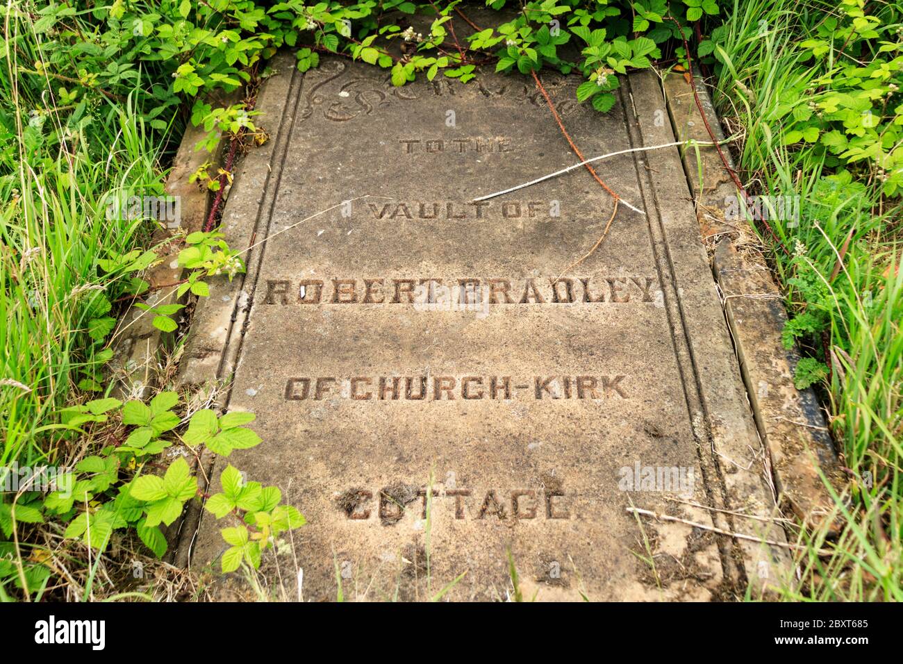 Gewölbe von Robert Bradley int e churchyard von St. James' Church, Church Kirk, Accrington. Stockfoto