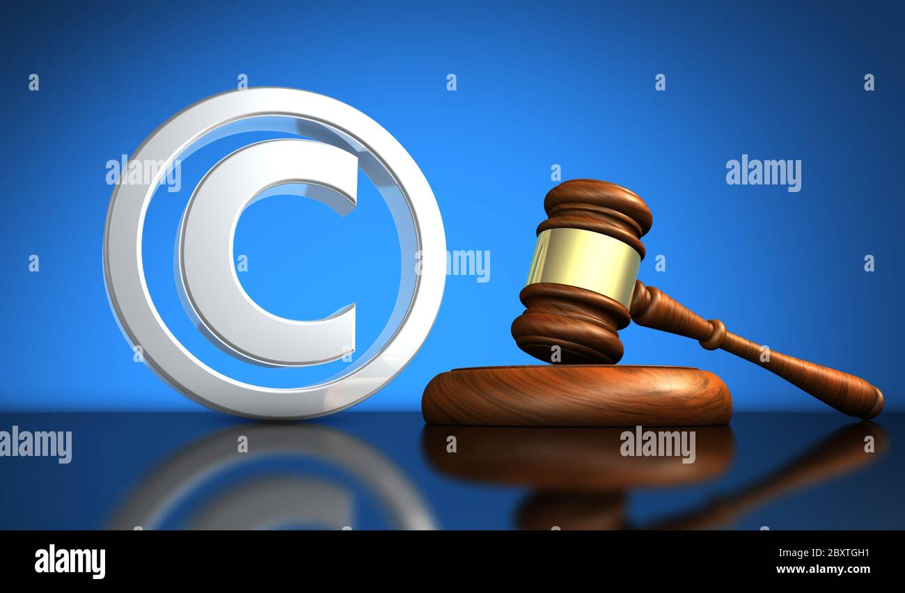 Urheberrecht und geistiges Eigentum Konzept 3D-Illustration mit silbernem Copyright Symbol Symbol und einem Holzschabel auf blauem Hintergrund. Stockfoto