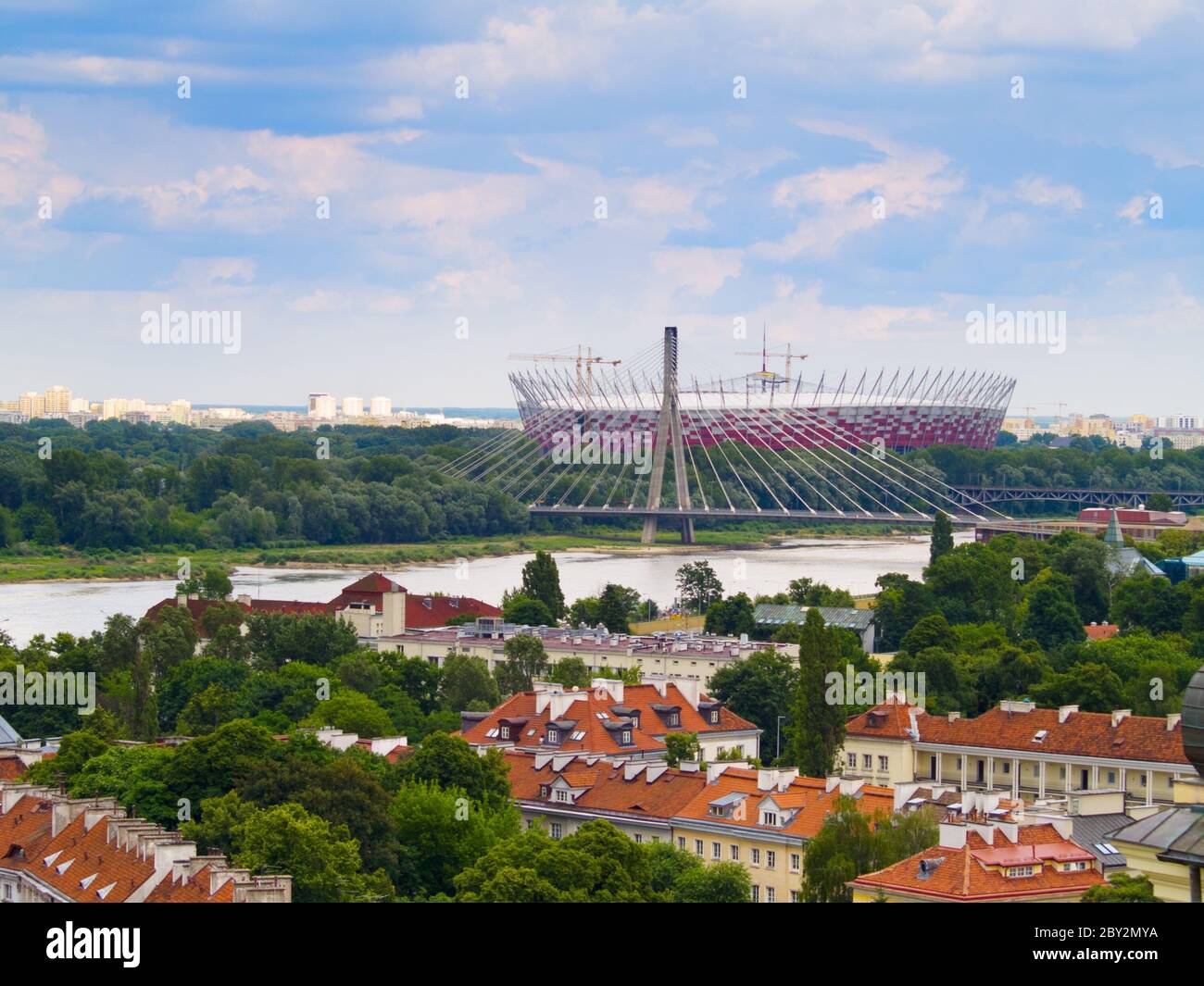 Panorama von Warschau in Polen mit Nationalstadion Stockfoto