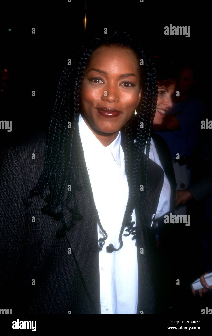 Westwood, Kalifornien, USA 10. Oktober 1995 Schauspielerin Angela Bassett besucht 20th Century Fox's 'Strange Days' Premiere am 10. Oktober 1995 im Mann Village Theater in Westwood, Kalifornien, USA. Foto von Barry King/Alamy Stock Photo Stockfoto