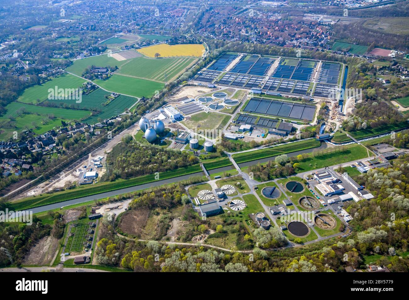 Abwasser Emschermündung, 07.04.2019, Luftaufnahme, Deutschland, Nordrhein-Westfalen, Ruhrgebiet, Oberhausen Stockfoto