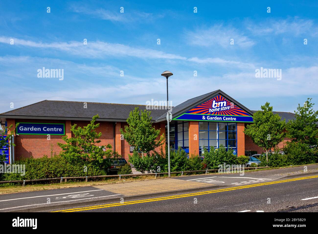 B&M Home Store & Garden Center in Sandbach Cheshire UK Stockfoto
