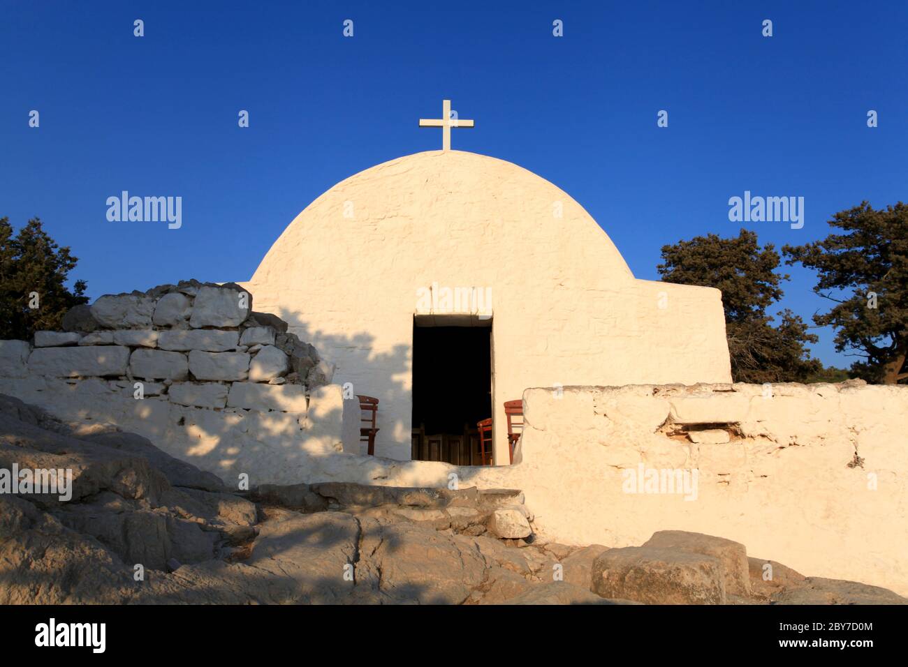 Monolithos Castle Kirche Stockfoto