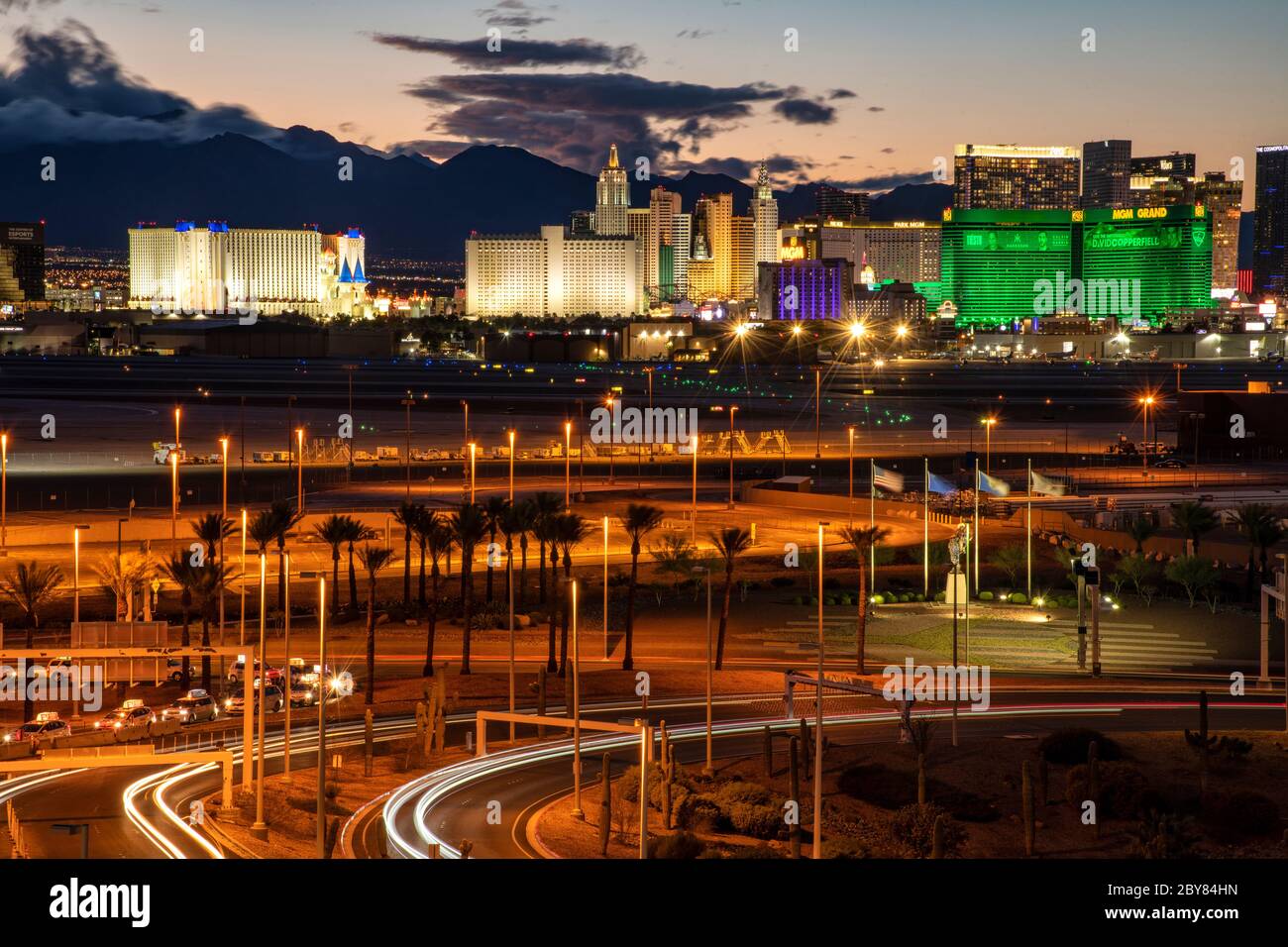 USA, Southwest, Nevada, Las Vegas, The Strip und McCarran International Airport Stockfoto