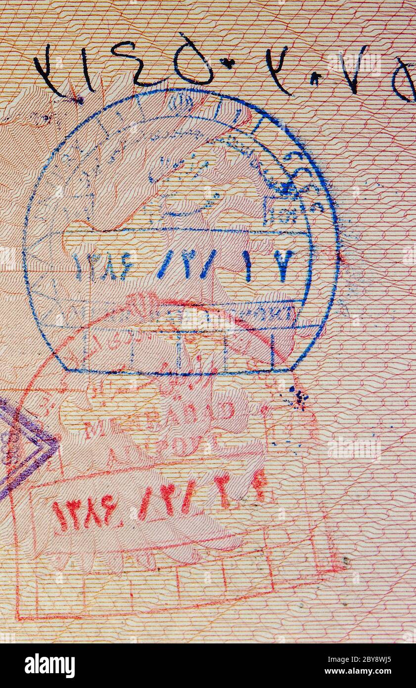 Reisepass mit iranischen Briefmarken Stockfoto