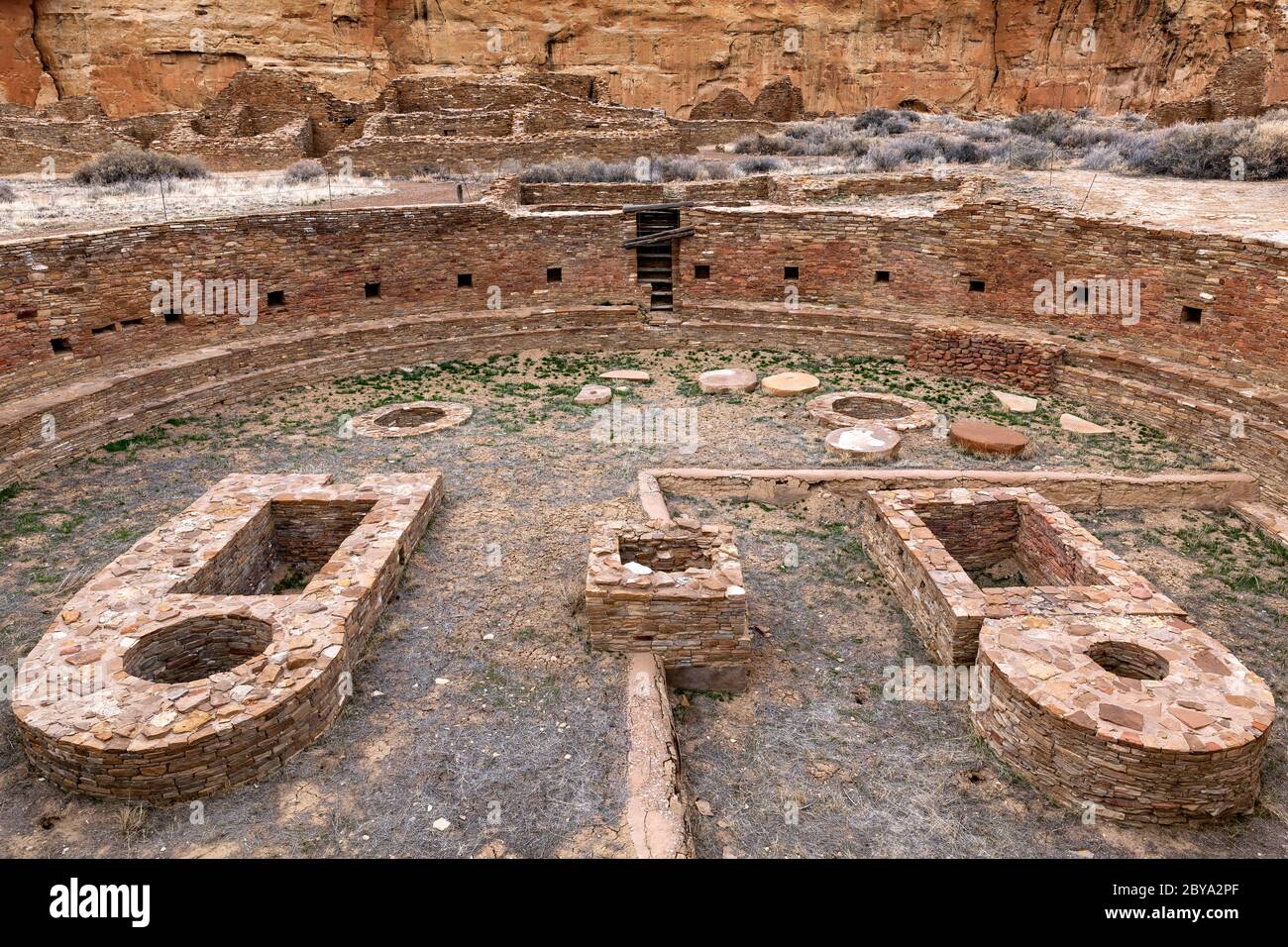 NM00616-00...NEW MEXICO - Steinmauern in Chetro Ketl im Chaco Culture National Historic Park. Stockfoto