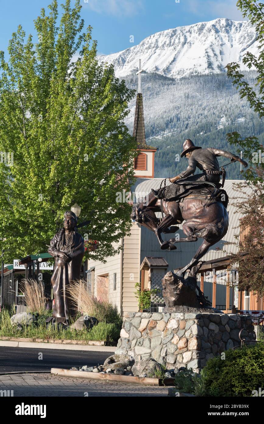 Bronzeskulpturen auf der Main Street von Joseph, Oregon. Stockfoto