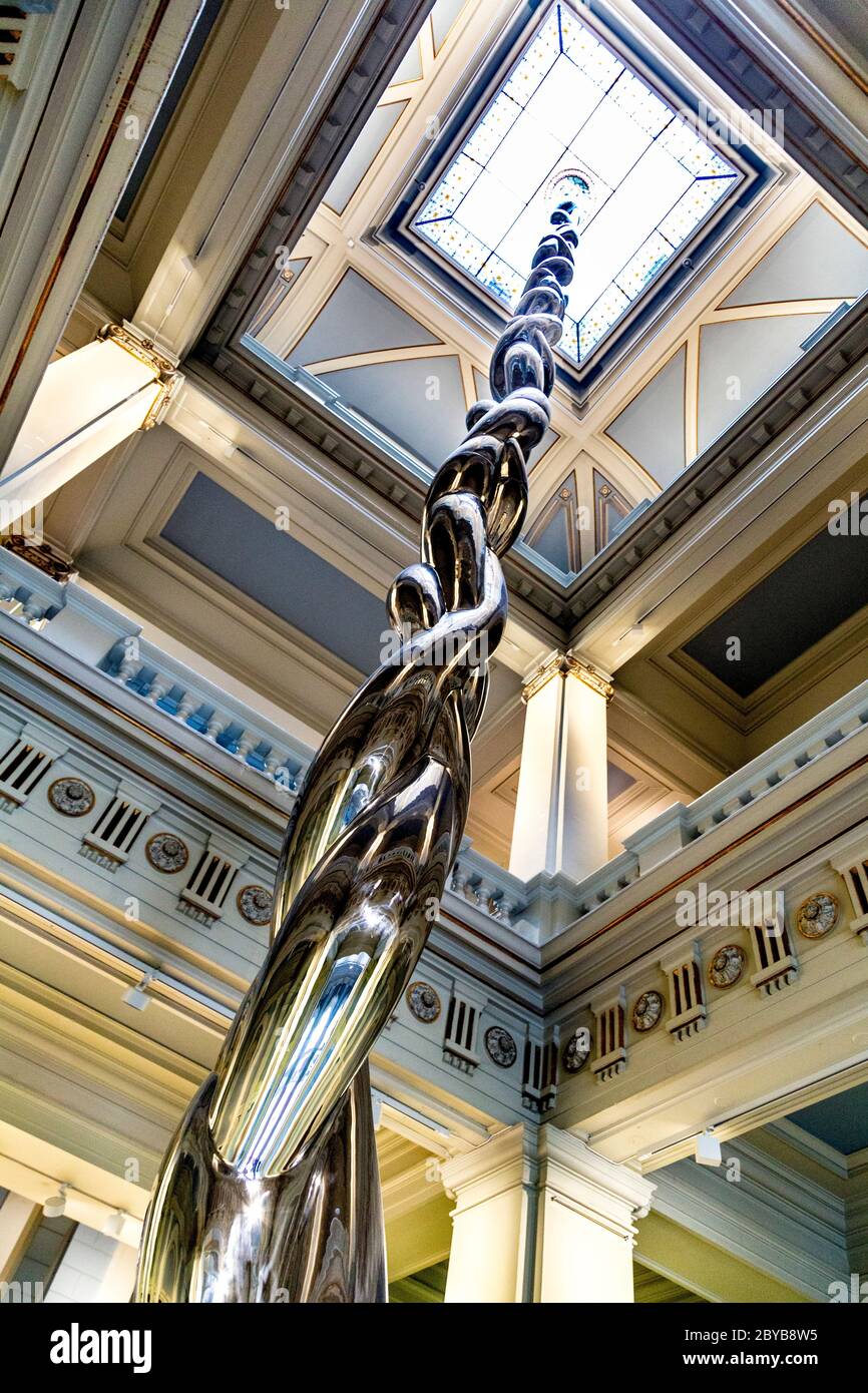 Helix 18M von Bård Breivik im Kode Museum, Bergen, Norwegen Stockfoto