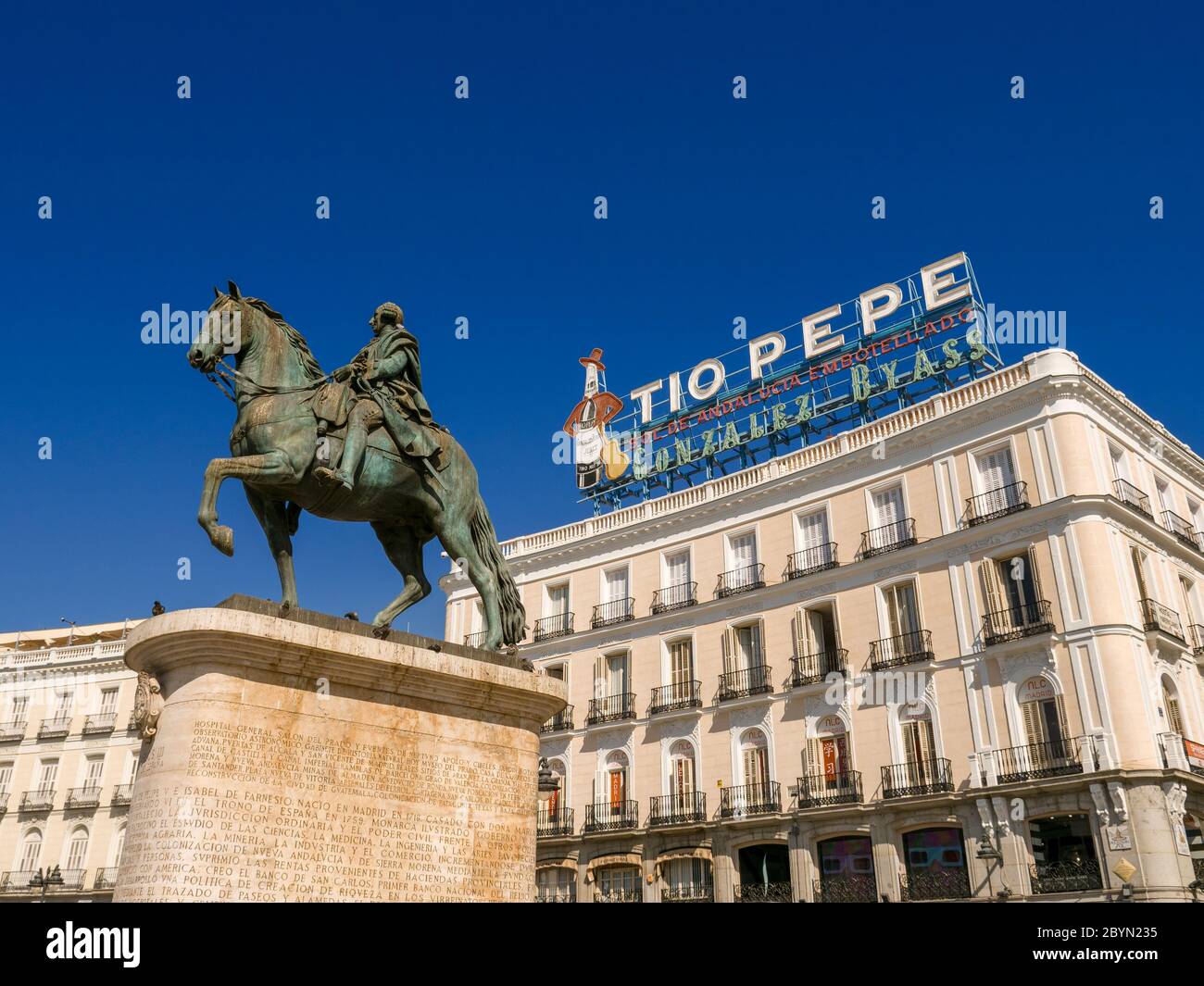 Tio Pepe Schild an der Puerta del Sol, Madrid, Spanien Stockfoto
