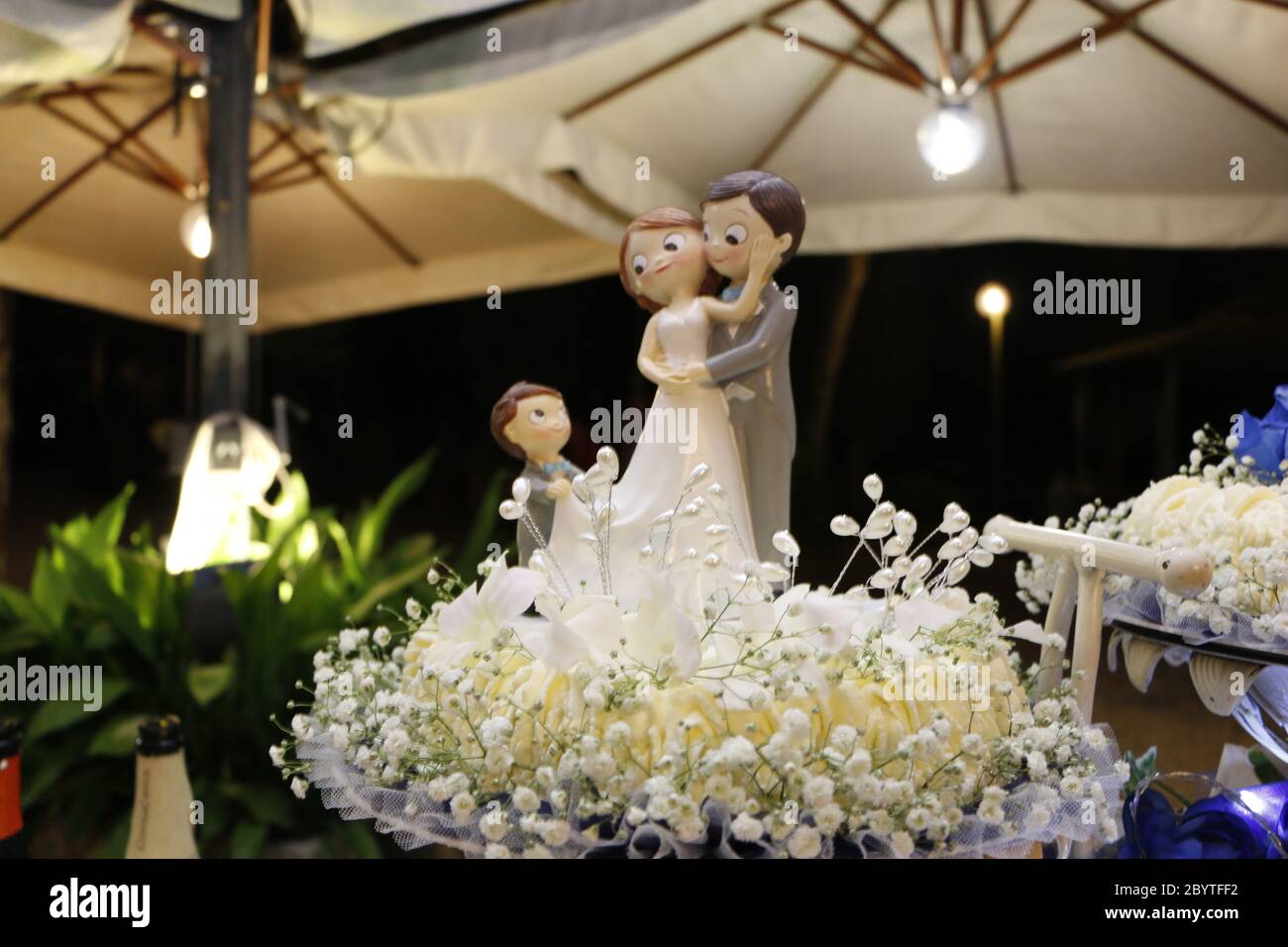 Hochzeitstorte und Feiern Konzept Stockfoto
