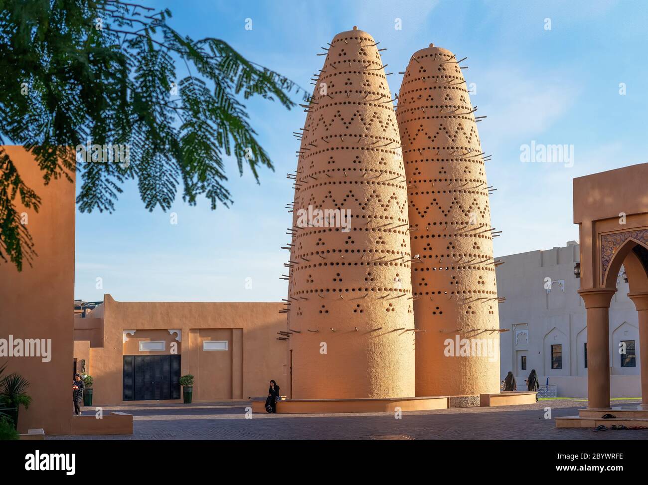 Katara Cultural Village, ikonischer und traditioneller Katara Pigeon Tower Stockfoto