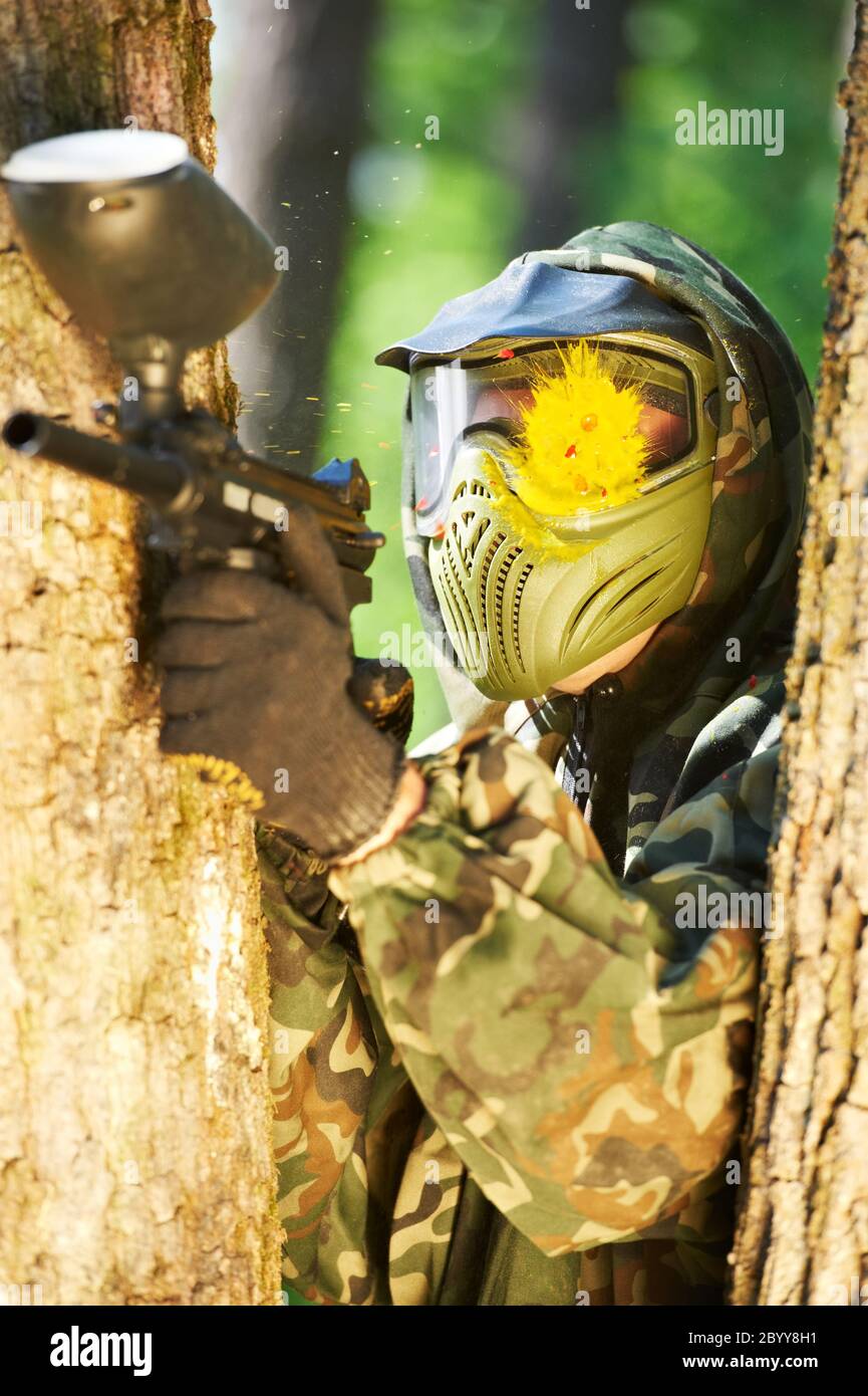 Paintball-Spieler Kopfschuss Stockfoto Paintball-Spieler Kopfschuss Stockfoto