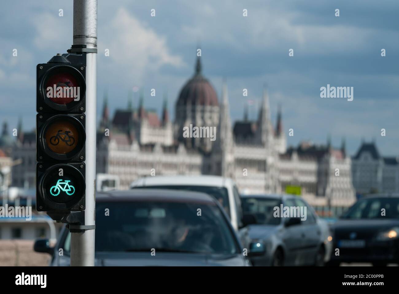 Ampelfolge für Fahrräder. Grün, los. Stock Foto. Stockfoto