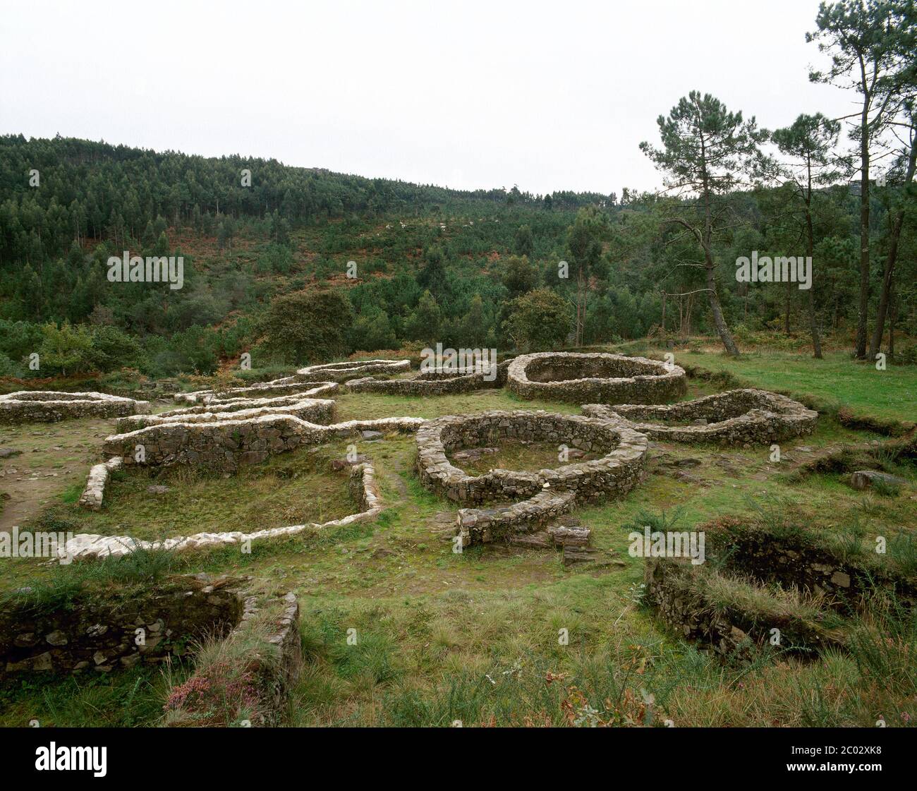 Spanien. Galicien. Provinz La Coruña. Cabana de Bergantiños. Castro von Borneiro. Castro-Kultur. Späte Eisenzeit. Abrechnung. Stockfoto