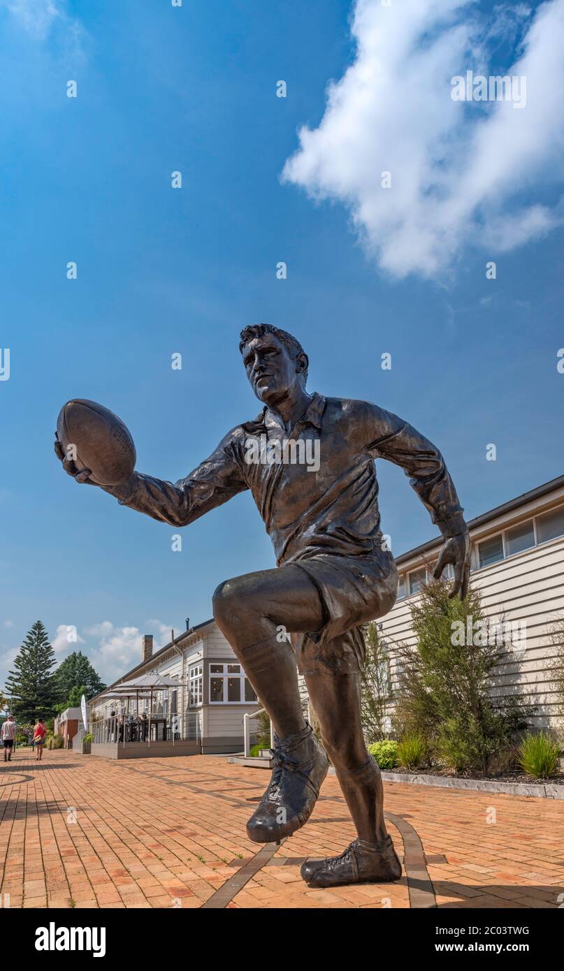 Rugby-Spieler Sir Colin Meads Statue, Stadt Te Kuiti, Waikato Region, Nordinsel, Neuseeland Stockfoto