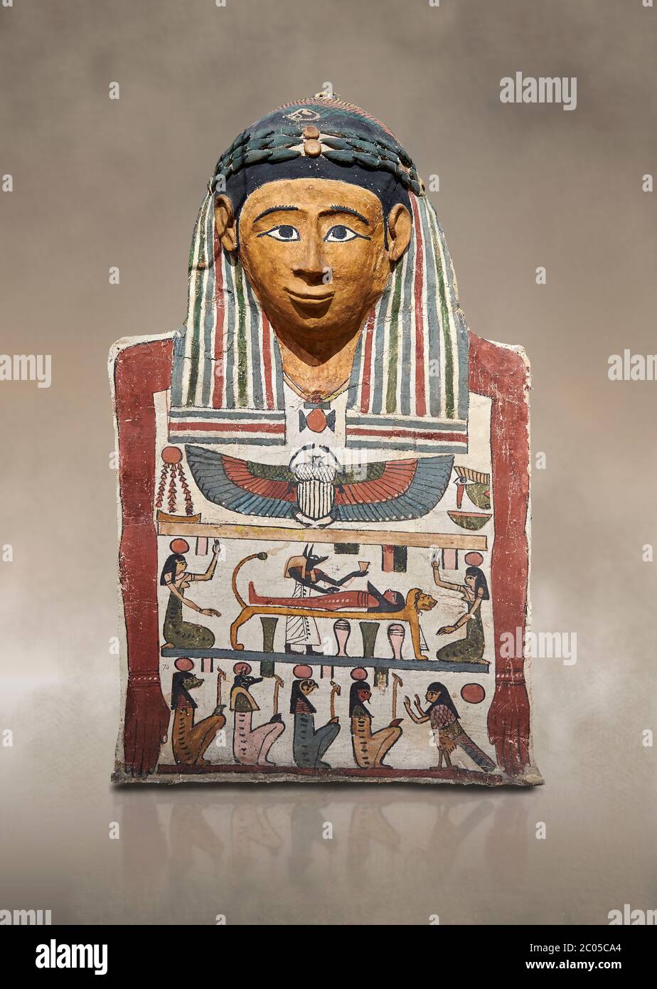 Alte ägyptische Blutbad Mumienmaske mit Mumification Szene, ptolemäische Periode, (332-30BC), Ägyptisches Museum, Turin. Kat. 2250. Stockfoto