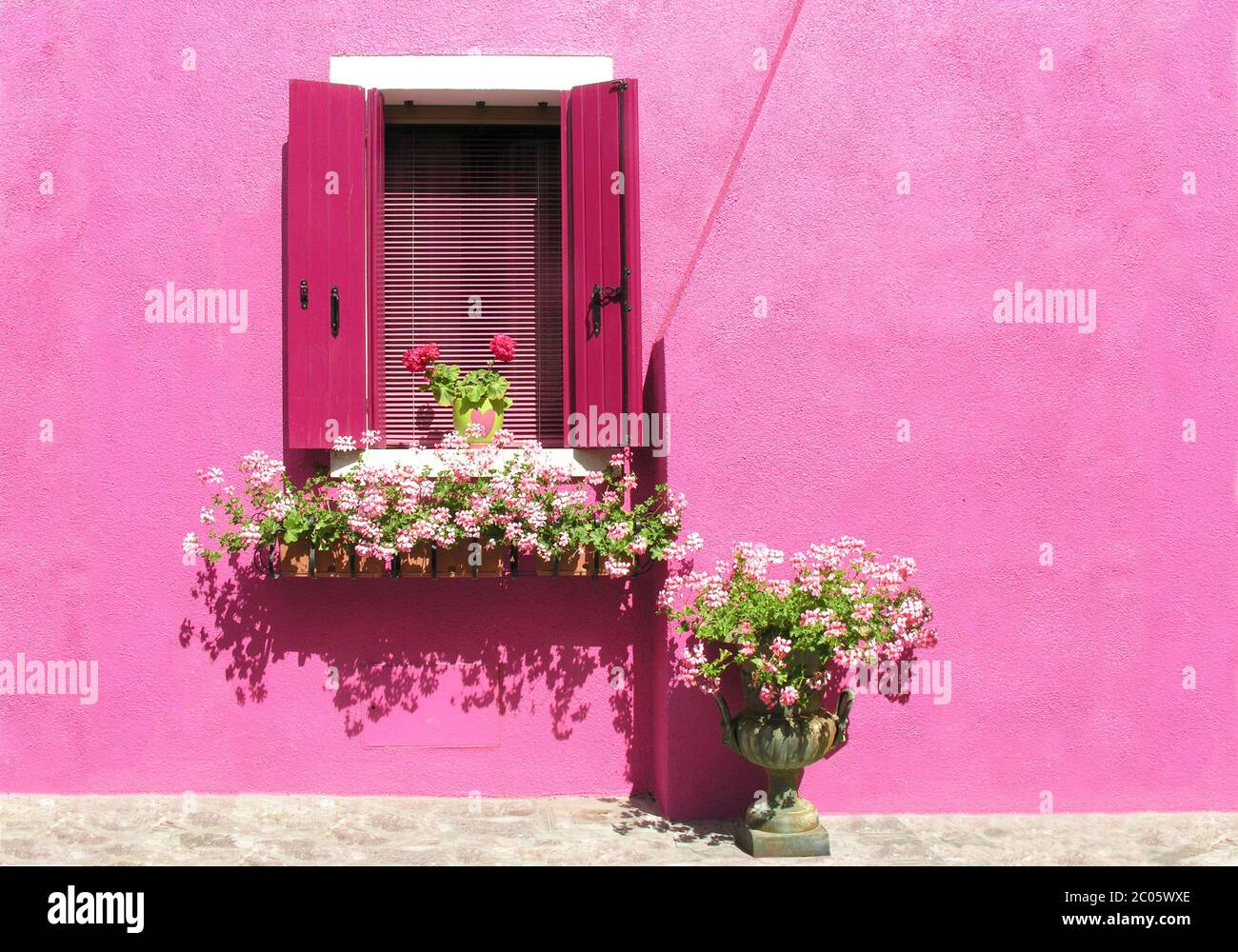 Rosa Haus in Burano Stockfoto