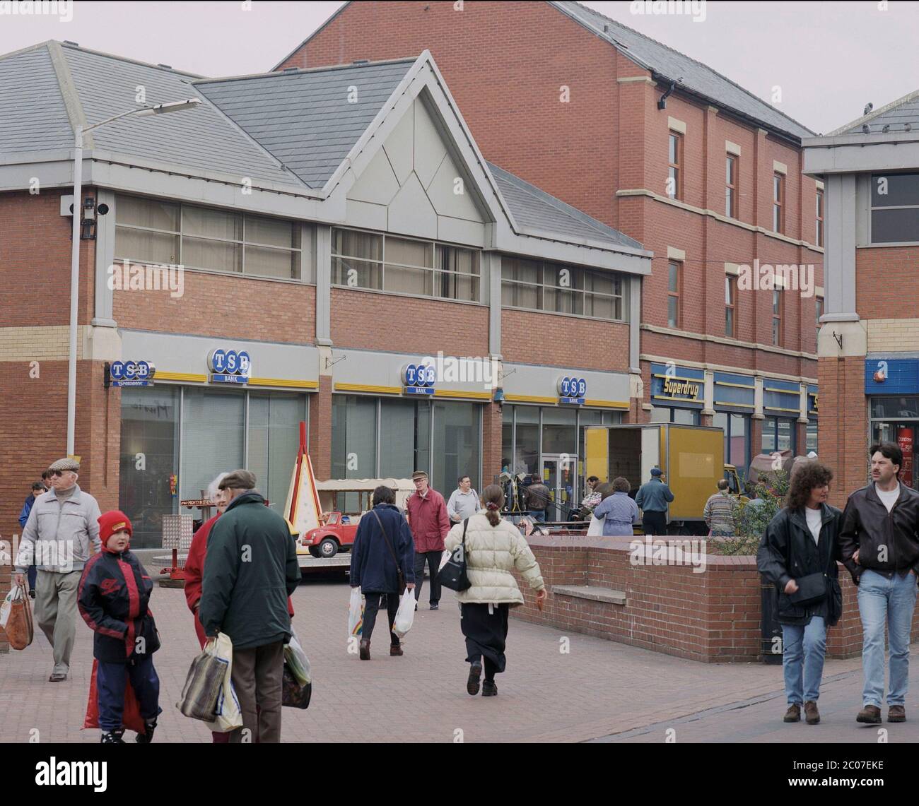 1996, The Spinning Gate Shopping Centre, Leigh, Lancashire, Nordwestengland, Großbritannien Stockfoto