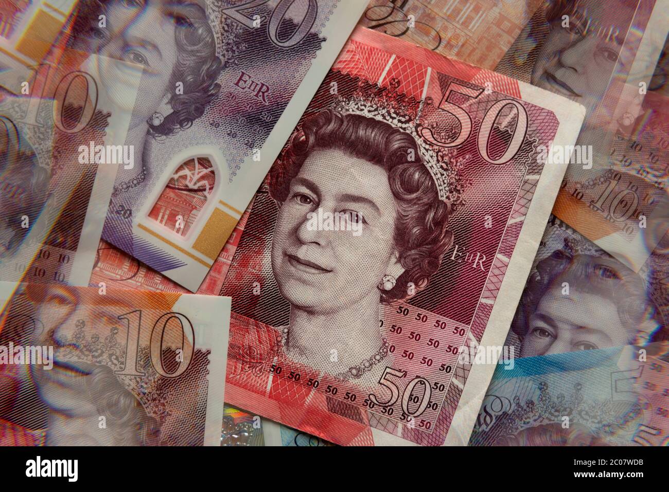 Britische Geldscheine, einschließlich £50, £20, £10 und £5 GBP Stockfoto