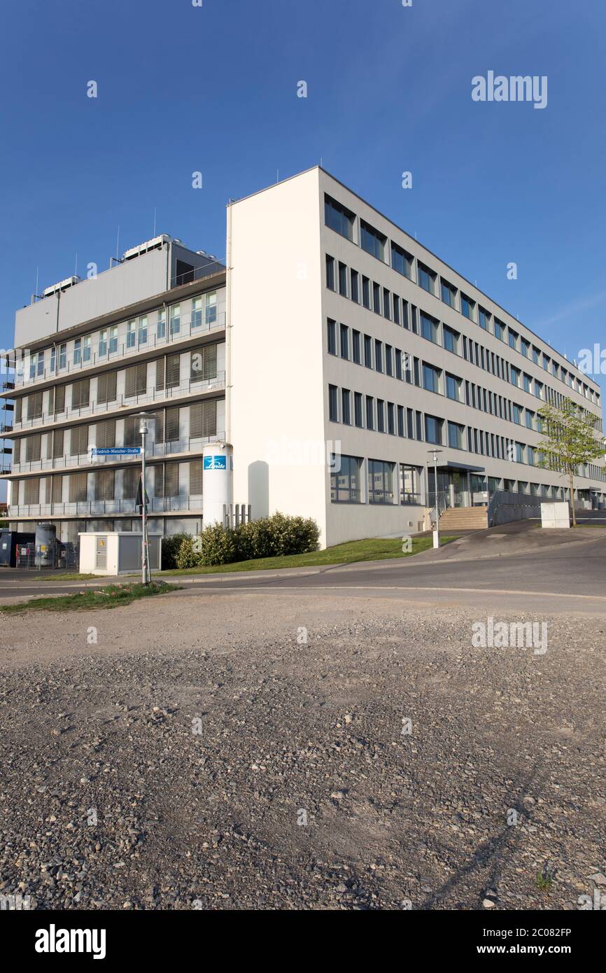 Hoffnung auf den Impuls gegen das Corona-Virus vom Tübinger Pharmaunternehmen CureVac AG (altes Gebäude). Tübingen, 19.04.2020 Stockfoto