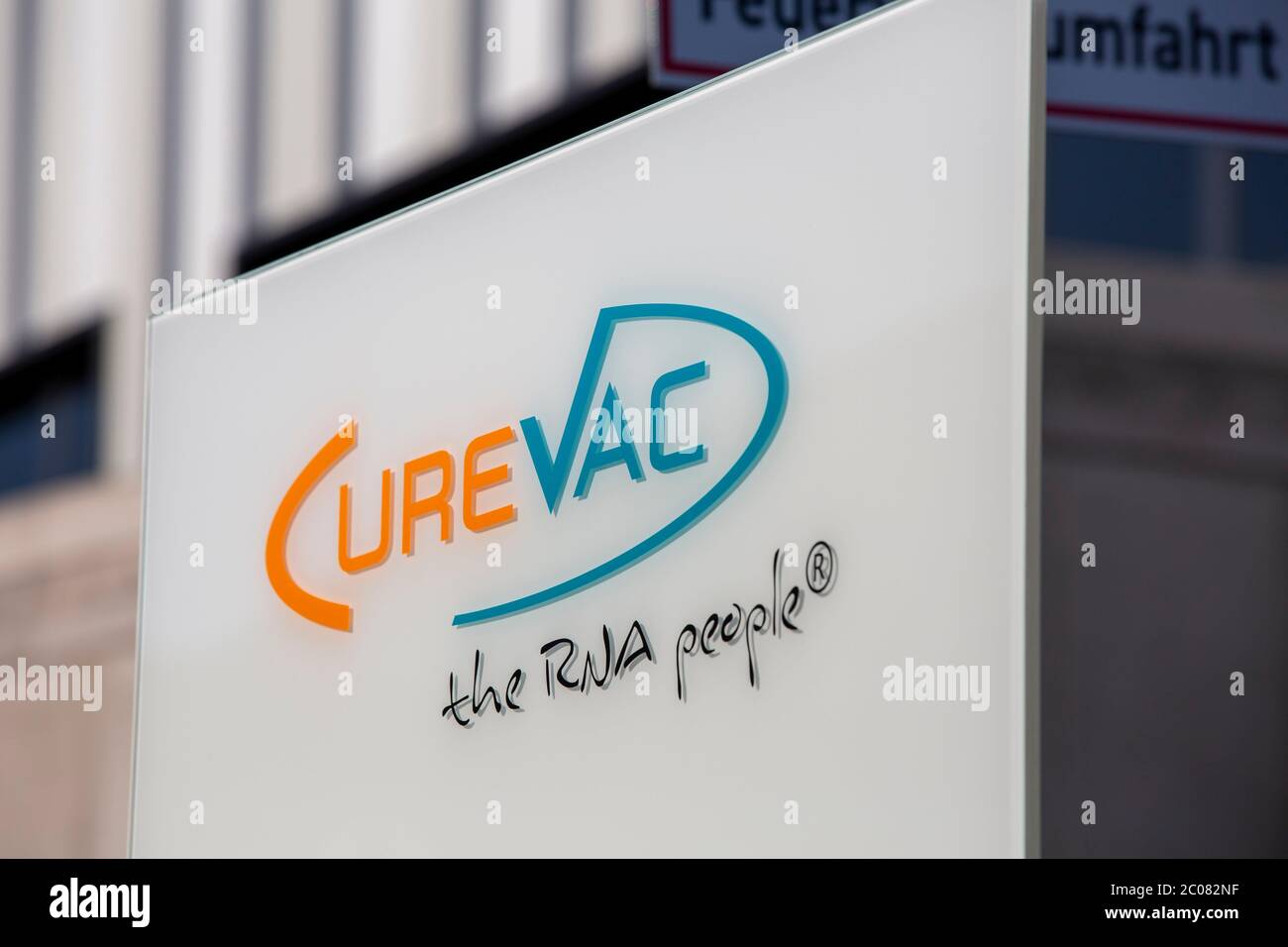 Hoffnung auf den Impuls gegen das Corona-Virus vom Tübinger Pharmaunternehmen CureVac AG. Tübingen, 19.04.2020 Stockfoto