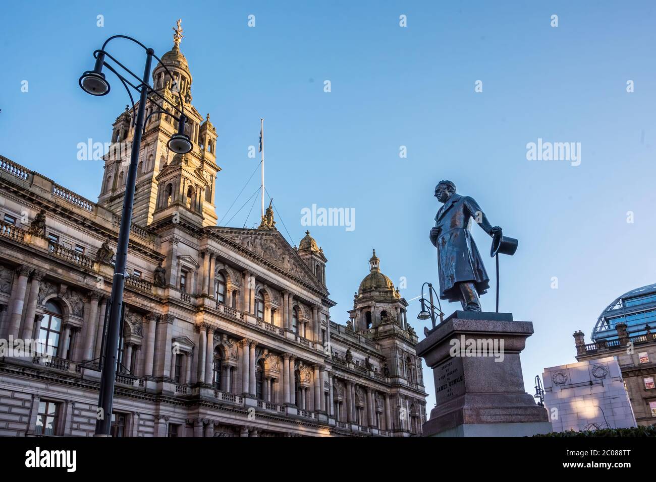 Denkmal für James Oswald am George Square, Glasgow, Schottland Stockfoto