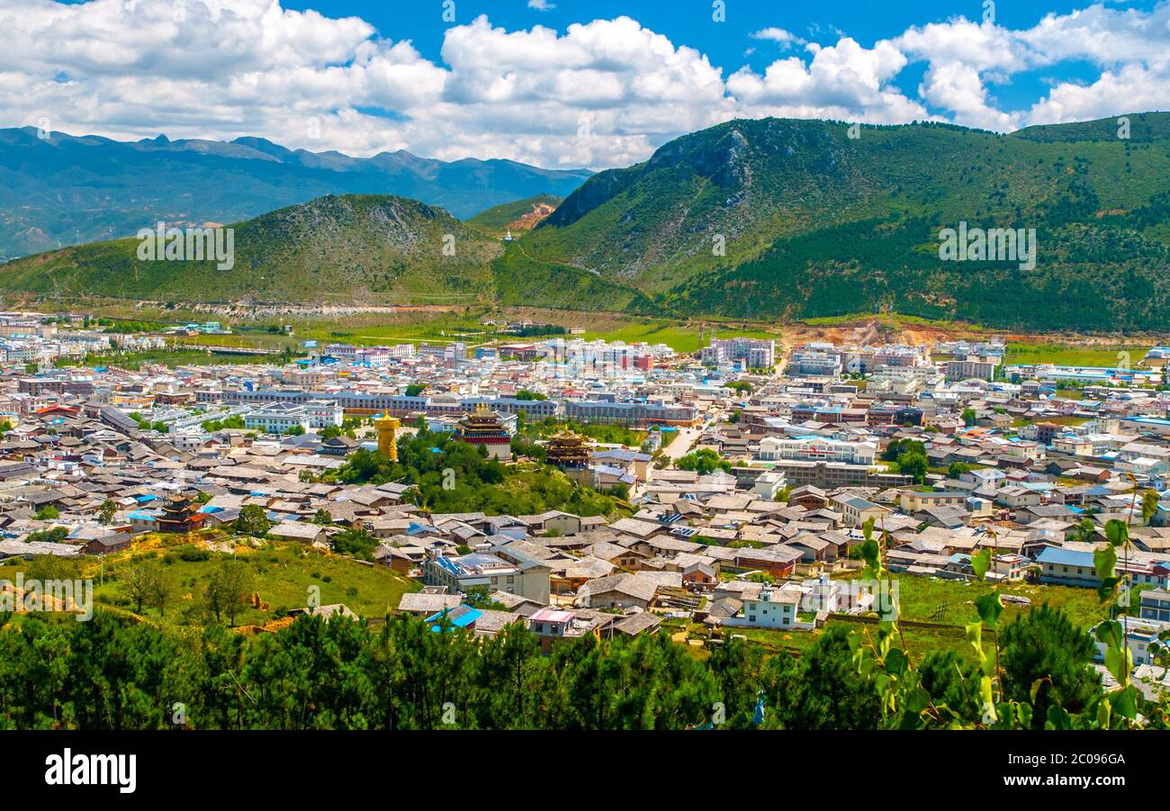 Shangri-La oder Xianggelila, ehemals Zhongdian, imountain City n nordwestlichen Yunnan Provinz. Sitz der Tibetischen Autonomen Präfektur Diqing, China. Stockfoto