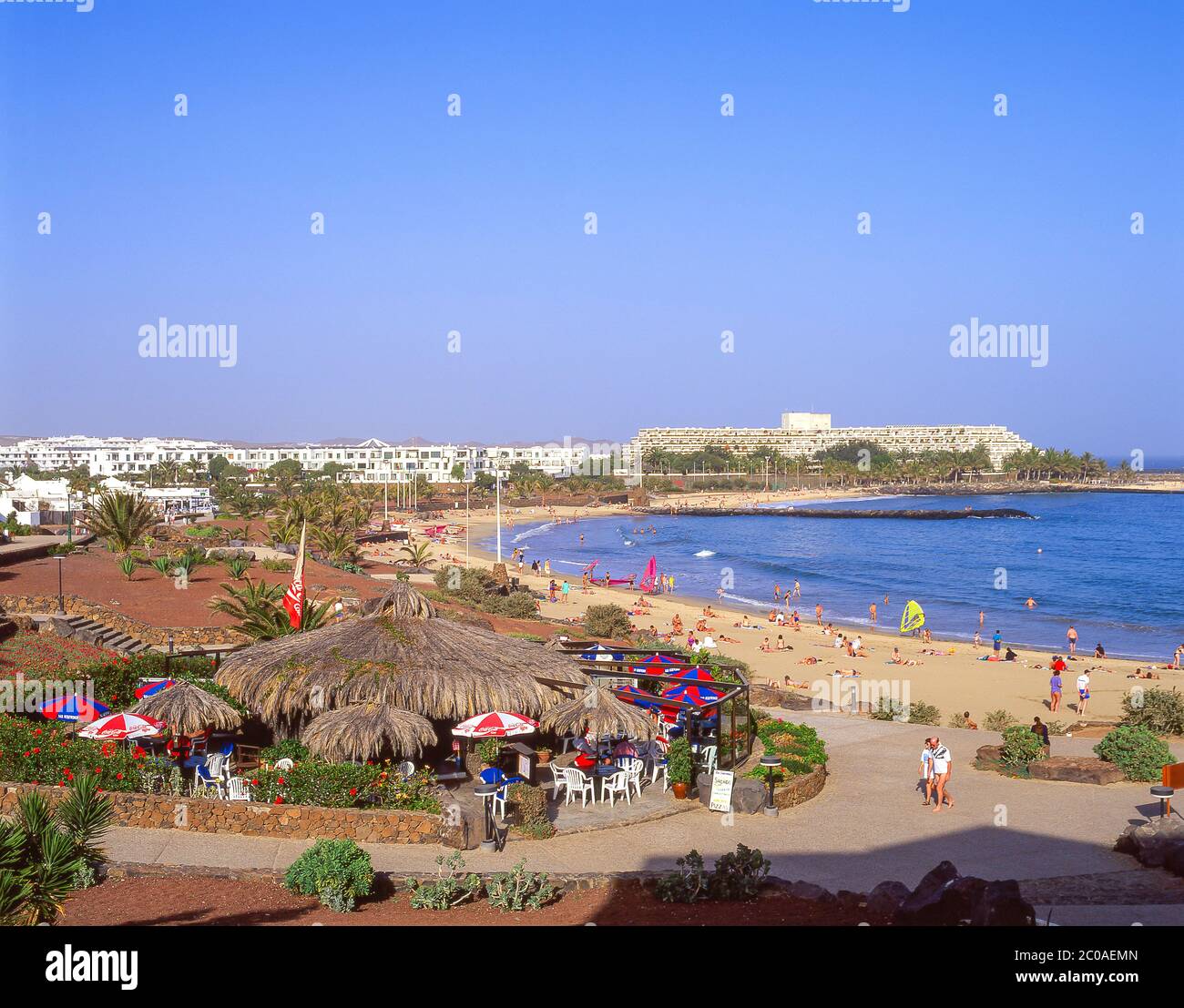 Las Cucharas Strand, Costa Teguise, Lanzarote, Kanarische Inseln, Königreich Spanien Stockfoto