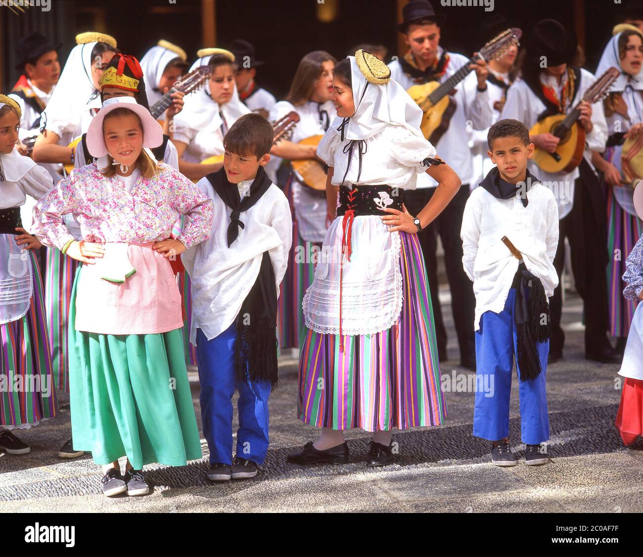 Kanarische Kinder Volkstänzer, Costa Teguise, Lanzarote, Kanarische Inseln, Spanien Stockfoto